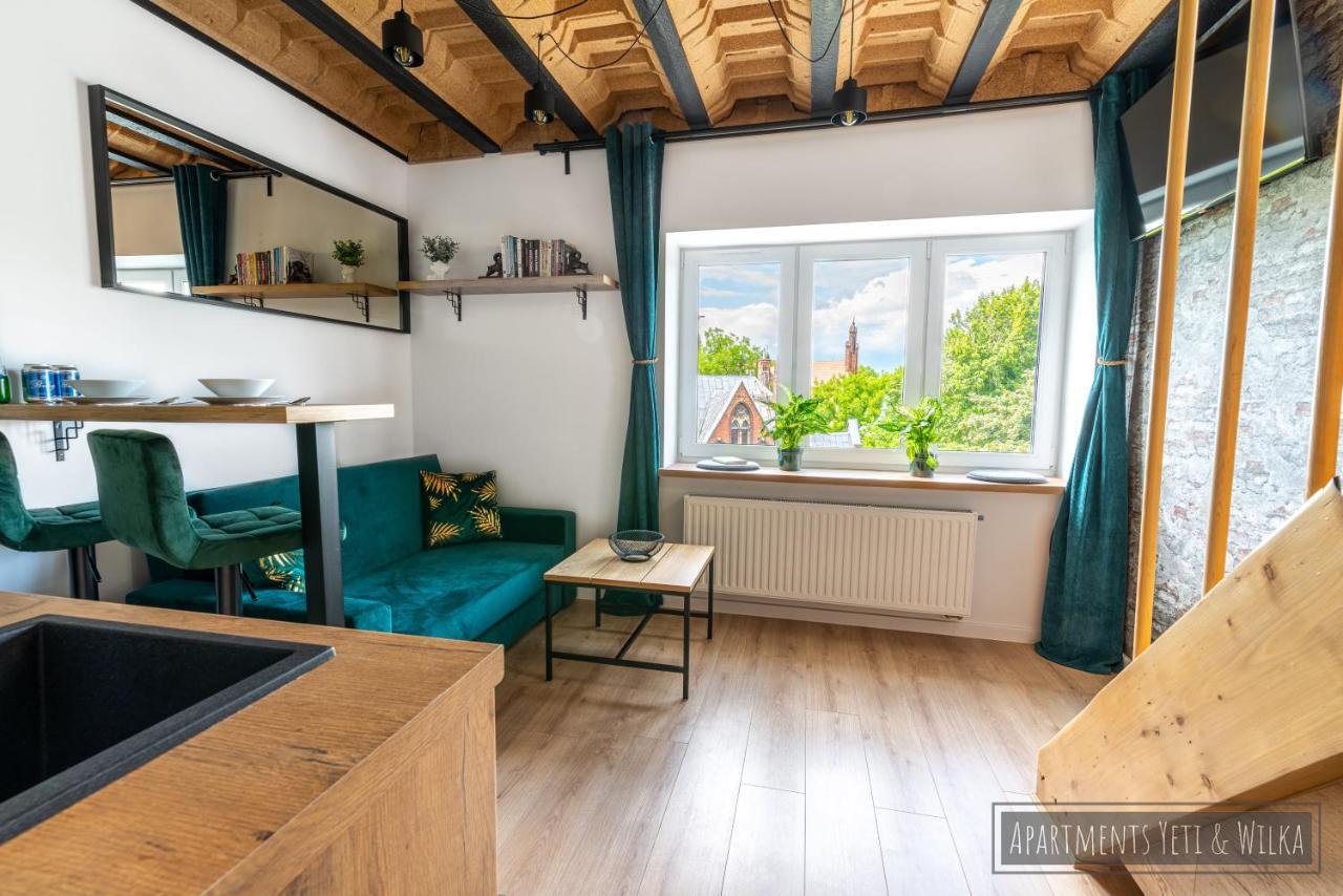 Apartamenty Yeti & Wilka W Centrum Chorzowa: Wilk Екстериор снимка