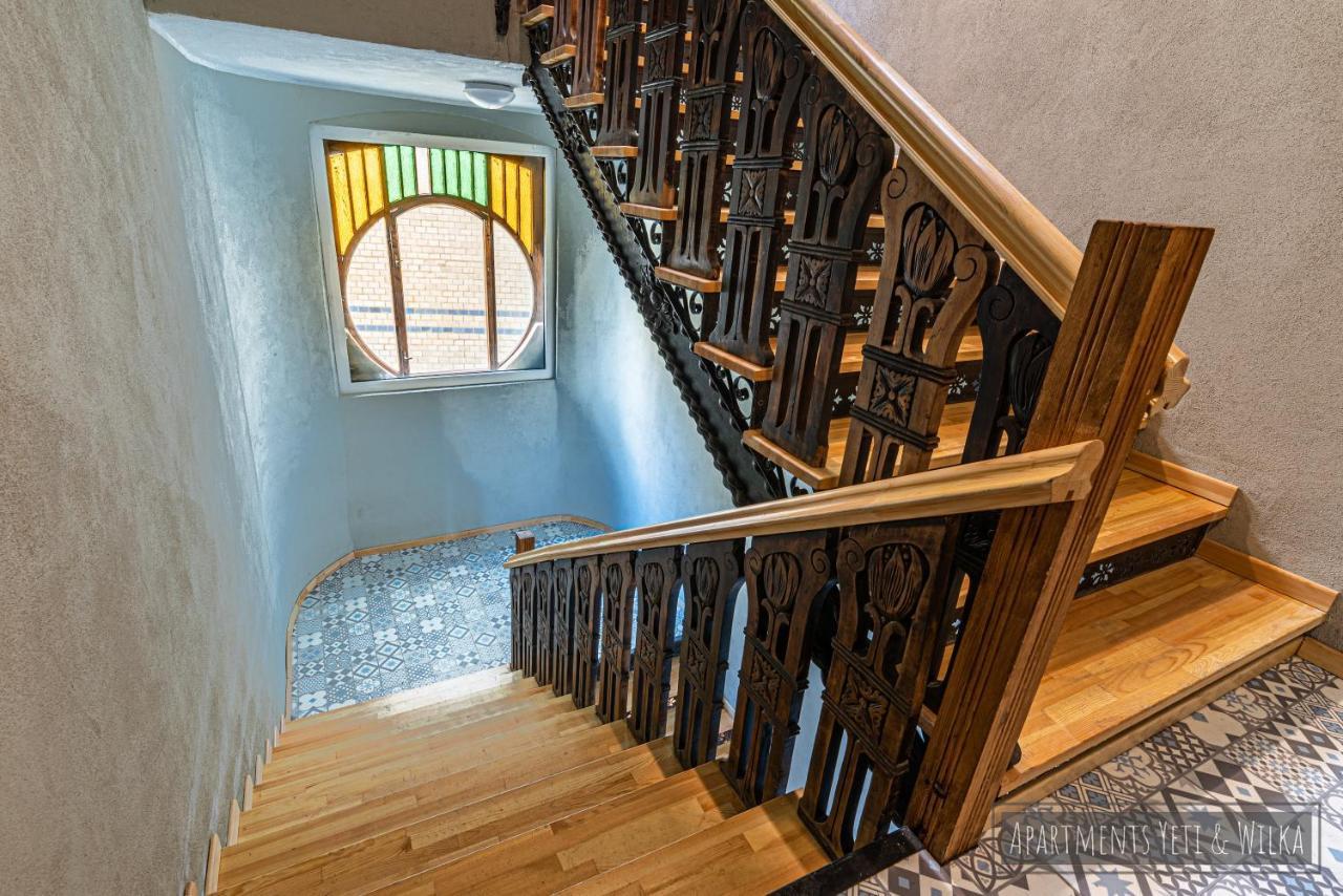 Apartamenty Yeti & Wilka W Centrum Chorzowa: Wilk Екстериор снимка