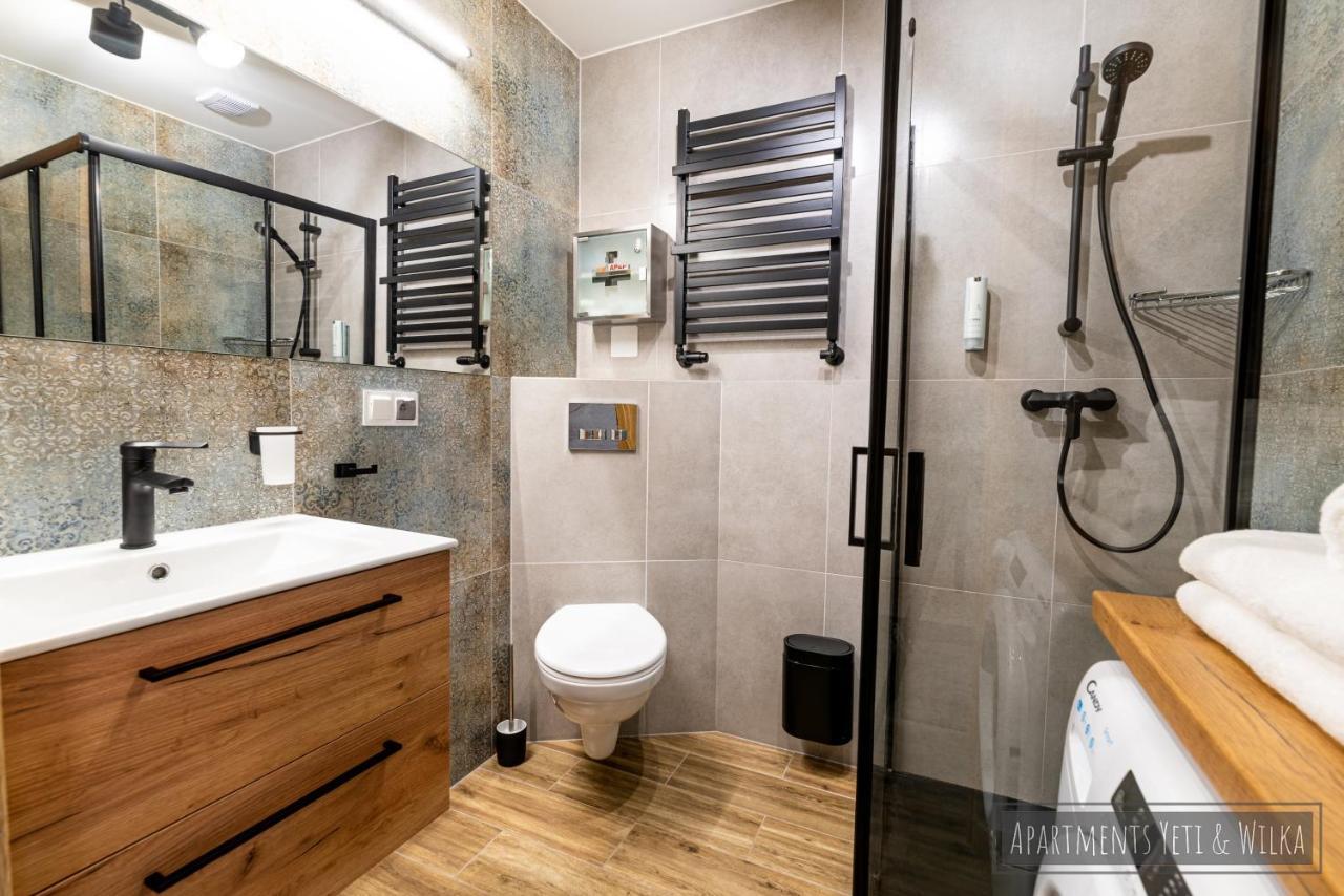 Apartamenty Yeti & Wilka W Centrum Chorzowa: Wilk Екстериор снимка